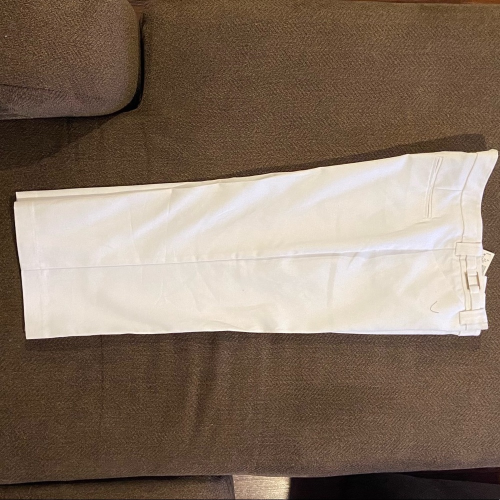 Woman’s wide leg capri pant. - Picture 4 of 4